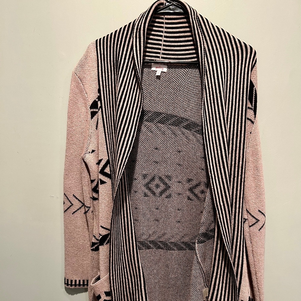 Pixley Boho Southwestern Cardigan Tan and Black Size Small